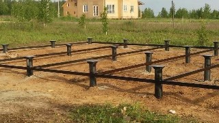 Установка и монтаж - винтовые сваи в Луге для свайного фундамента дома. Цена от 2084 руб - видео закручивание